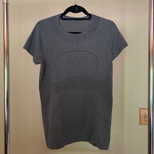 Lululemon Short Sleeve Tee